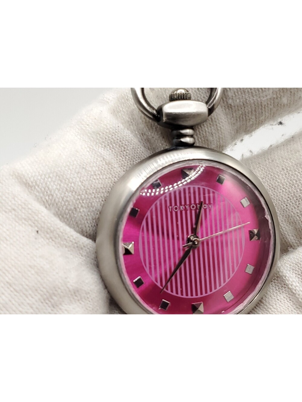 Tokyo Bay Pink Dial Silver Tone Pocket Watch Fob New Battery 30mm - Picture 2 of 8